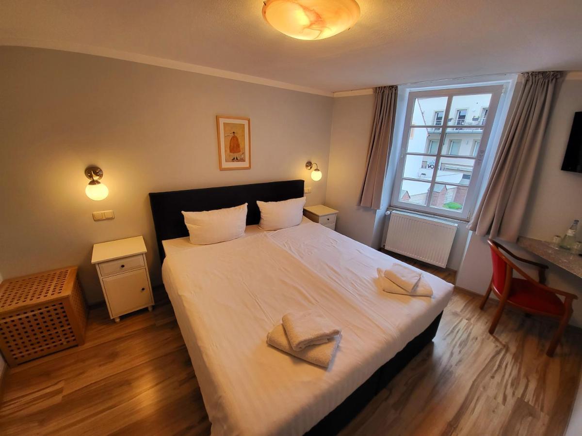 Hotel Am Markt ساربورغ المظهر الخارجي الصورة