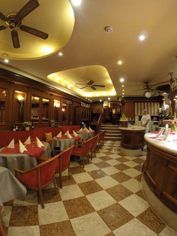 Hotel Am Markt ساربورغ المظهر الخارجي الصورة